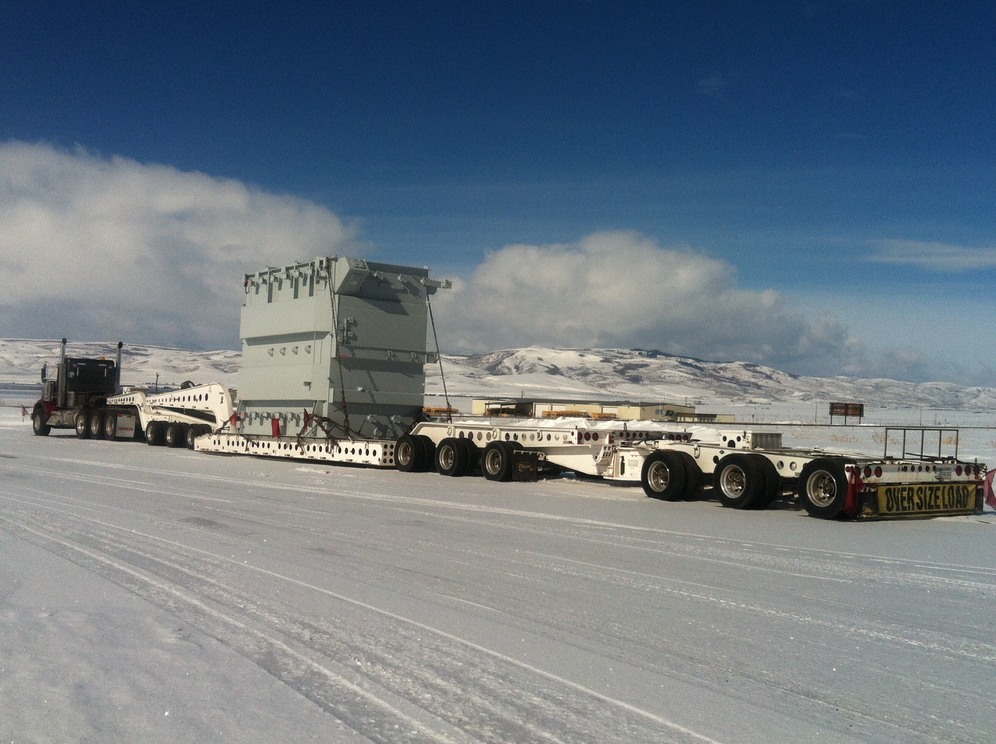 Oversize Transformer Transport