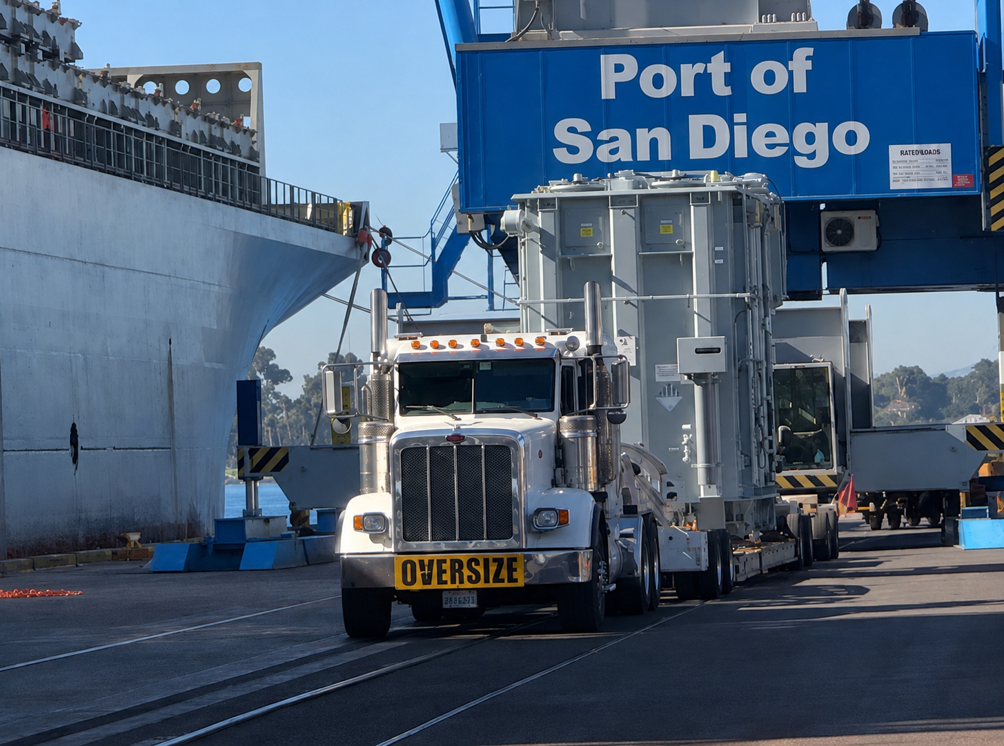 Oversized Port Transportation